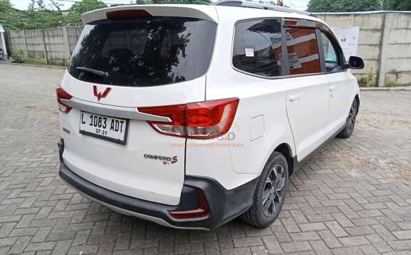 WULING CONFERO S 1.5C