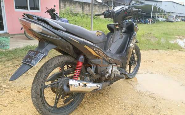 YAMAHA JUPITER Z1