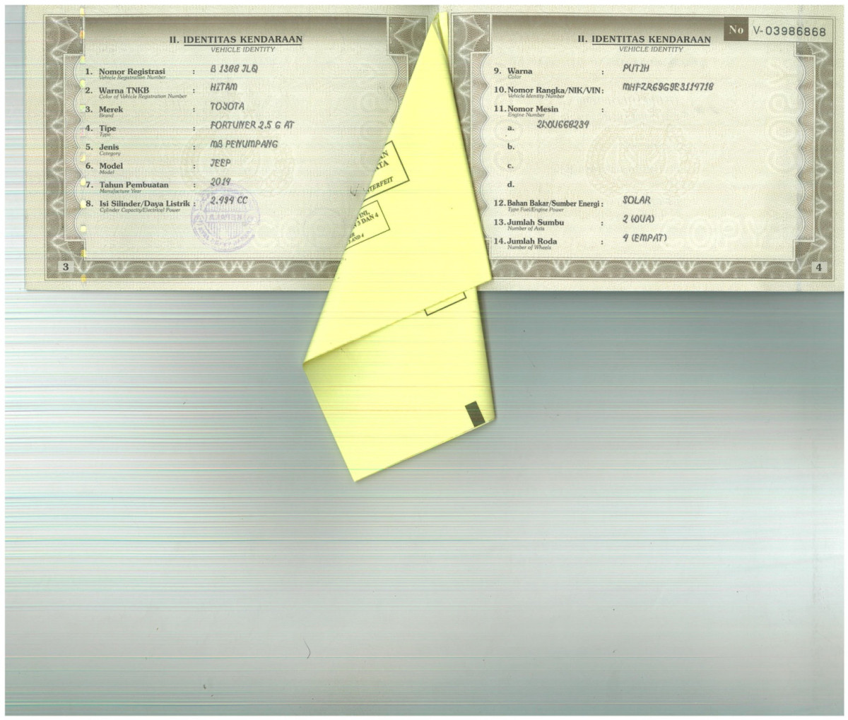 TOYOTA FORTUNER 2.5G AT