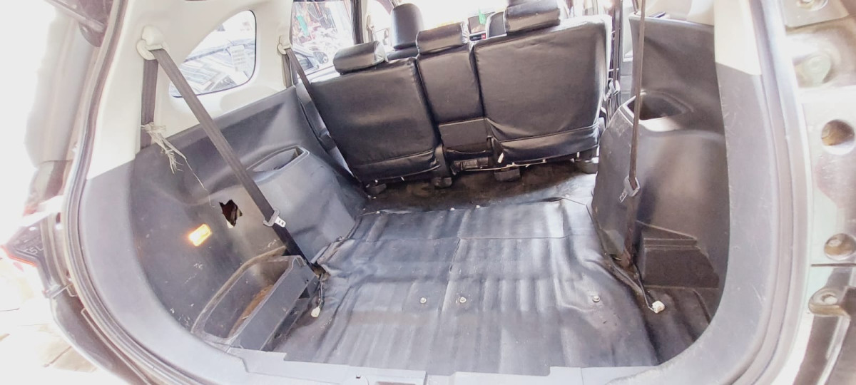 TOYOTA  AVANZA  1.5 G