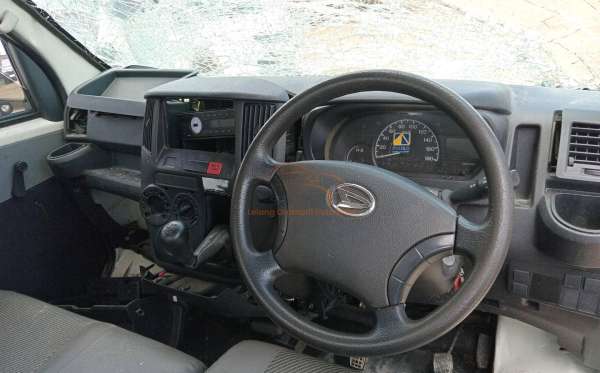 DAIHATSU GRAN MAX PU AC PS 1.5