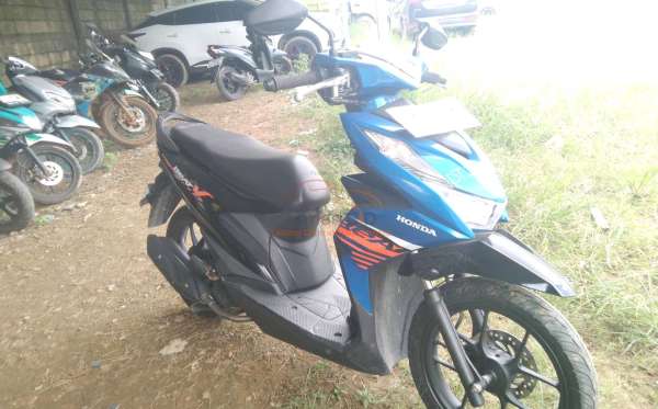 HONDA  BEAT