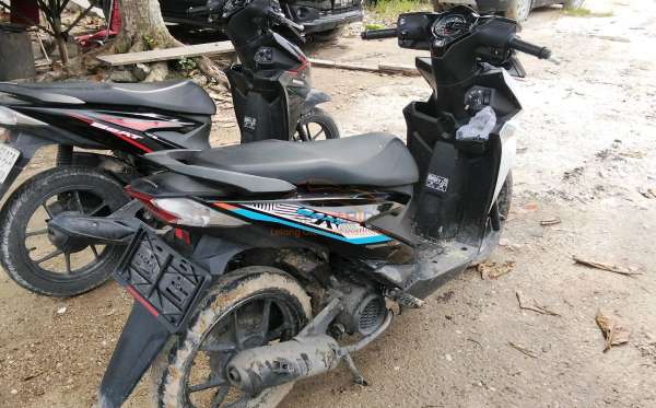HONDA  BEAT