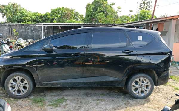 HYUNDAI  STARGAZER  TRENESEN