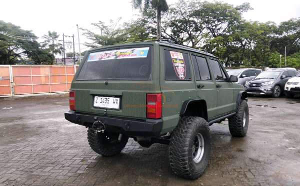 JEEP CHEROKEE LIMITED