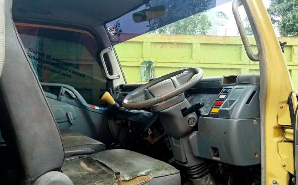 MITSUBISHI COLT DIESEL FE 74