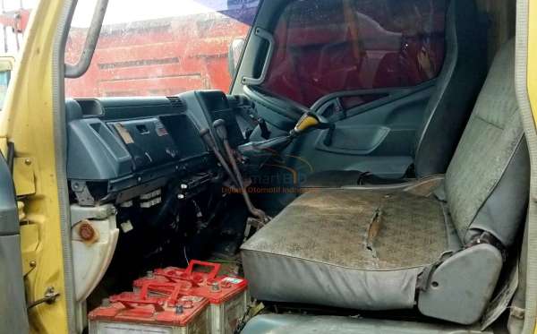 MITSUBISHI COLT DIESEL FE 74