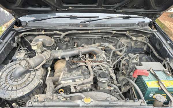 TOYOTA  FORTUNER  2.7 G LUX