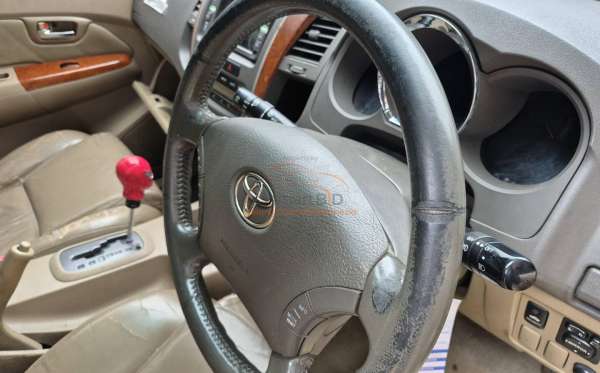 TOYOTA  FORTUNER  2.7 G LUX