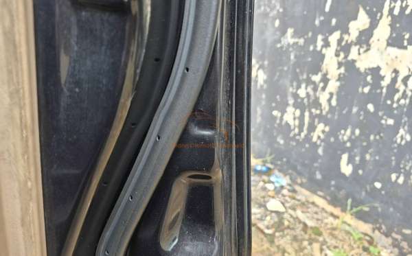 TOYOTA  FORTUNER  2.7 G LUX