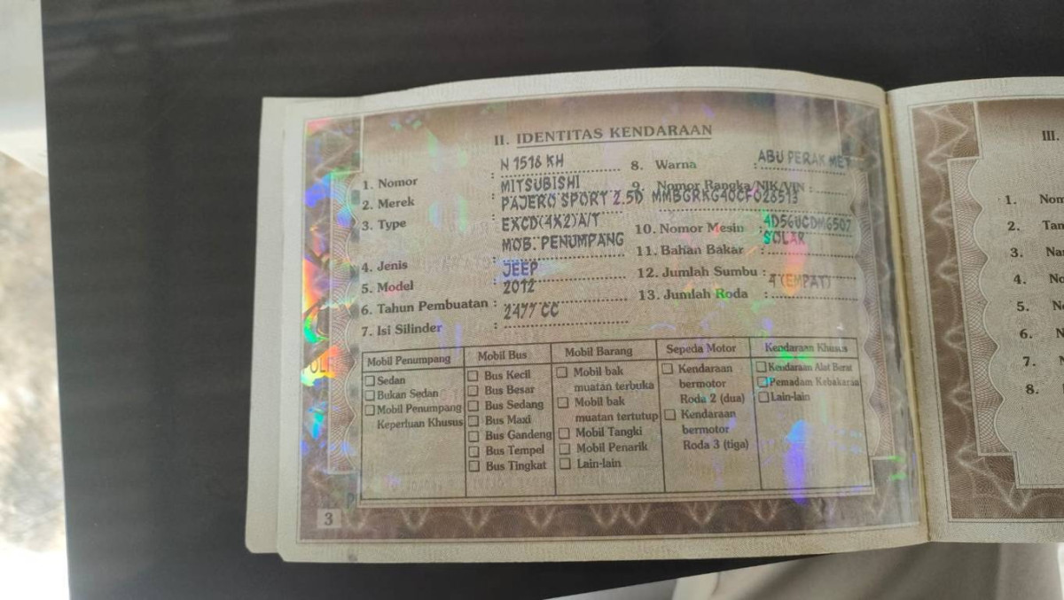 MITSUBISHI PAJERO SPORT 2.5 D EXCEED (4X2)