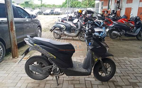 HONDA BEAT STREET