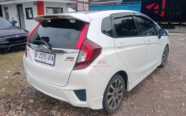 HONDA JAZZ GK5 1.5 RS