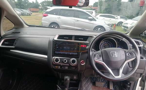 HONDA JAZZ GK5 1.5 RS