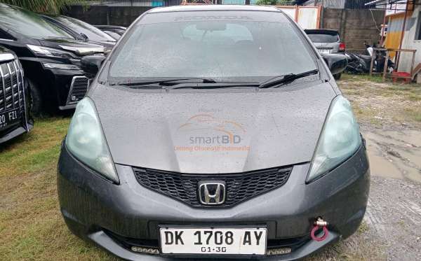 HONDA  JAZZ  GE8 1.5 S