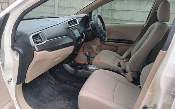 HONDA MOBILIO DD4 1.5E