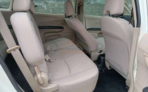 HONDA MOBILIO DD4 1.5E