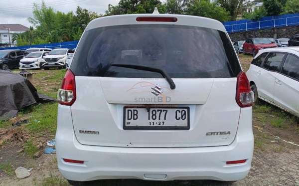 SUZUKI ERTIGA DX