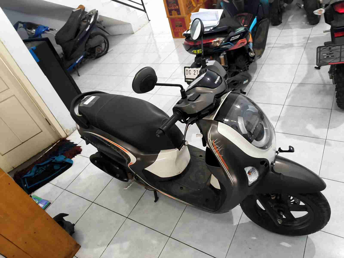 HONDA SCOOPY