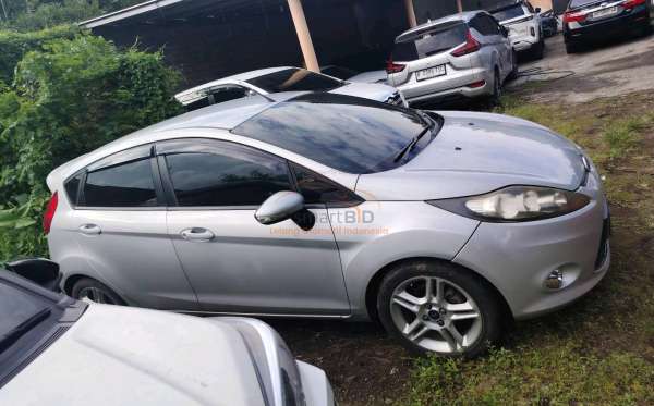 FORD FIESTA1.6L AT S