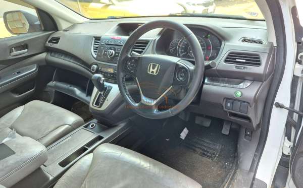 HONDA CR-V RM3 2WD 2.4