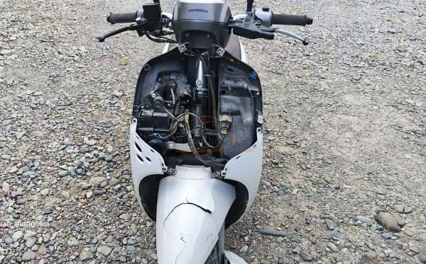 HONDA SCOOPY PRESTIGE