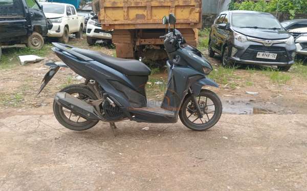 HONDA VARIO 150