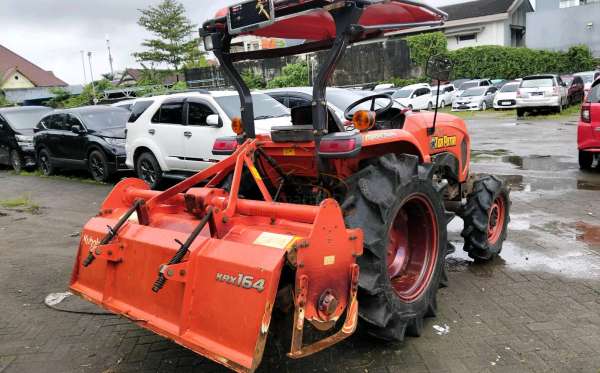 KUBOTA L4018 + KRX164