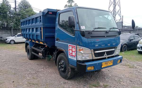 MITSUBISHI CANTER FE 74