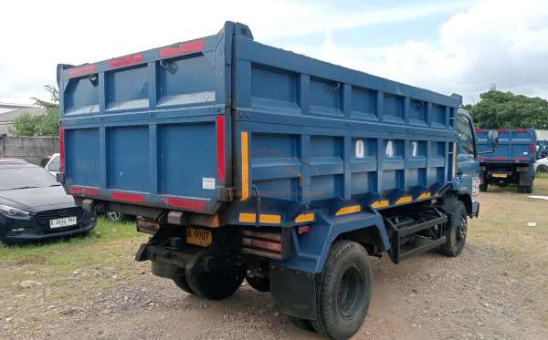 MITSUBISHI CANTER FE 74
