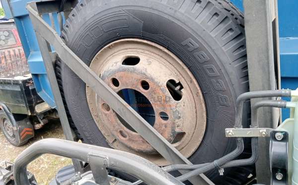 MITSUBISHI CANTER FE 74