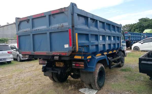 MITSUBISHI CANTER FE 74