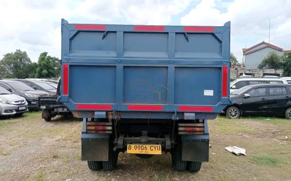 MITSUBISHI CANTER FE 74