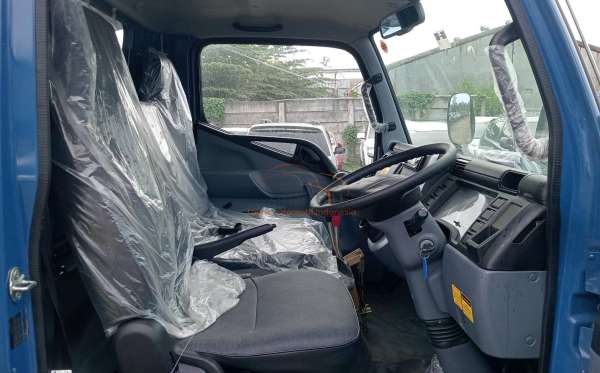 MITSUBISHI CANTER FE 74