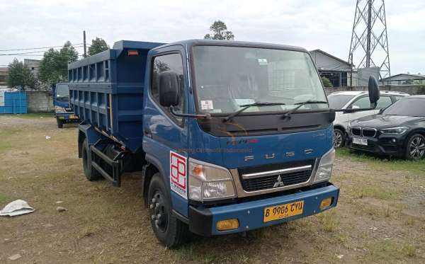 MITSUBISHI CANTER FE 74