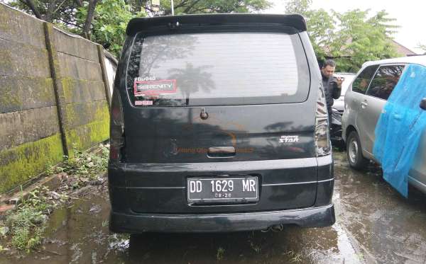 NISSAN SERENA HIGHWAY STAR