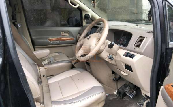 NISSAN SERENA HIGHWAY STAR