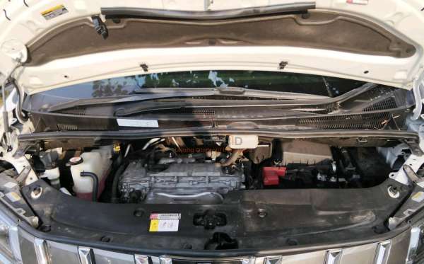 TOYOTA ALPHARD 2.5 G