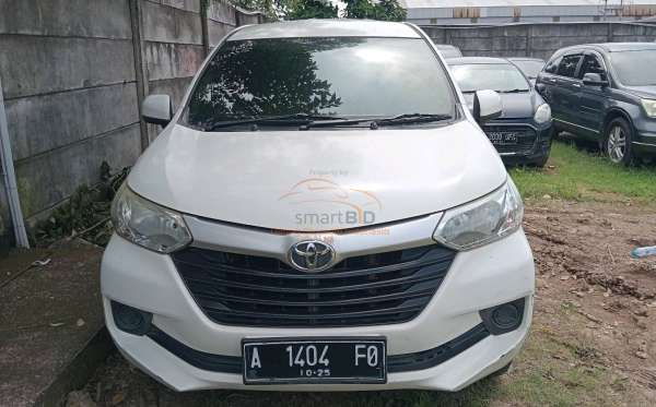 TOYOTA AVANZA 1.3 E