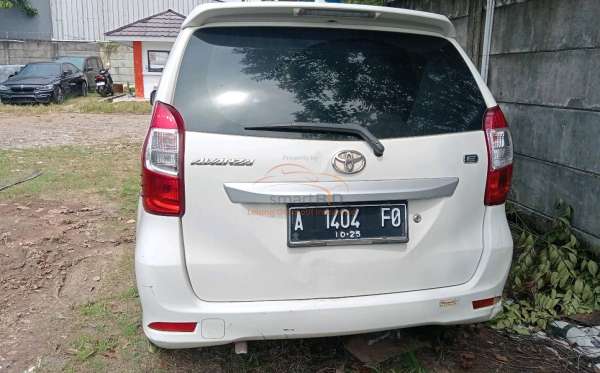 TOYOTA AVANZA 1.3 E