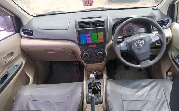 TOYOTA AVANZA 1.3 G