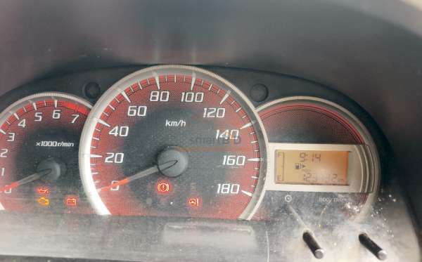 TOYOTA AVANZA G VVT-i 1.3