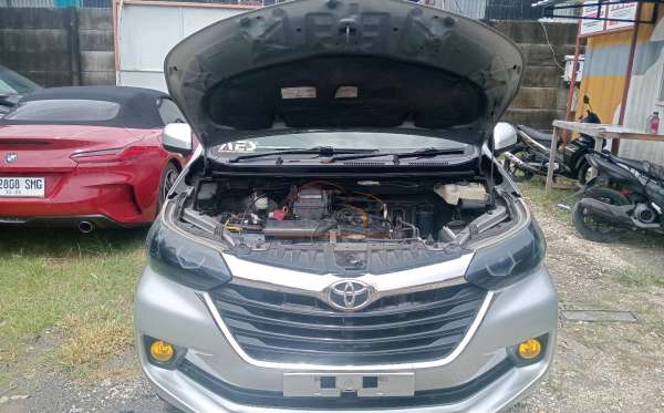 TOYOTA AVANZA