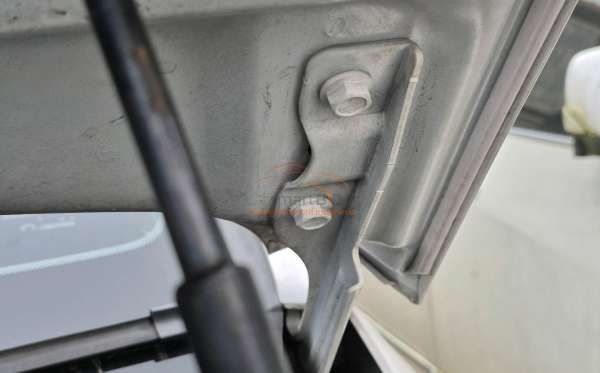 WULING ALMAZ 1.5 LT LUX CVT