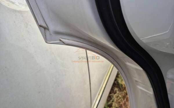 WULING ALMAZ 1.5 LT LUX CVT