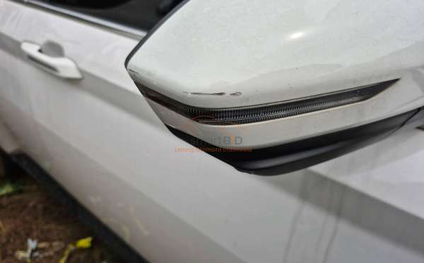 WULING ALMAZ 1.5 LT LUX CVT