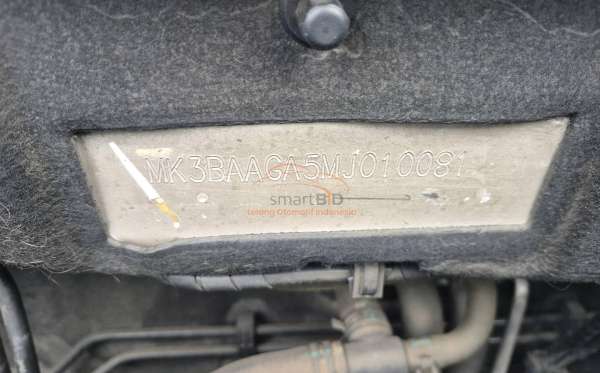 WULING ALMAZ 1.5 LT LUX CVT