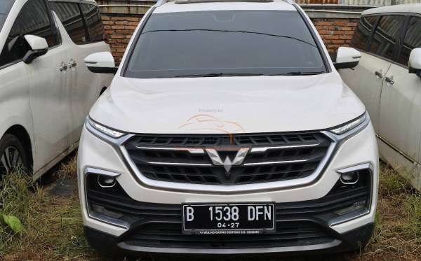WULING ALMAZ 1.5 LT LUX CVT