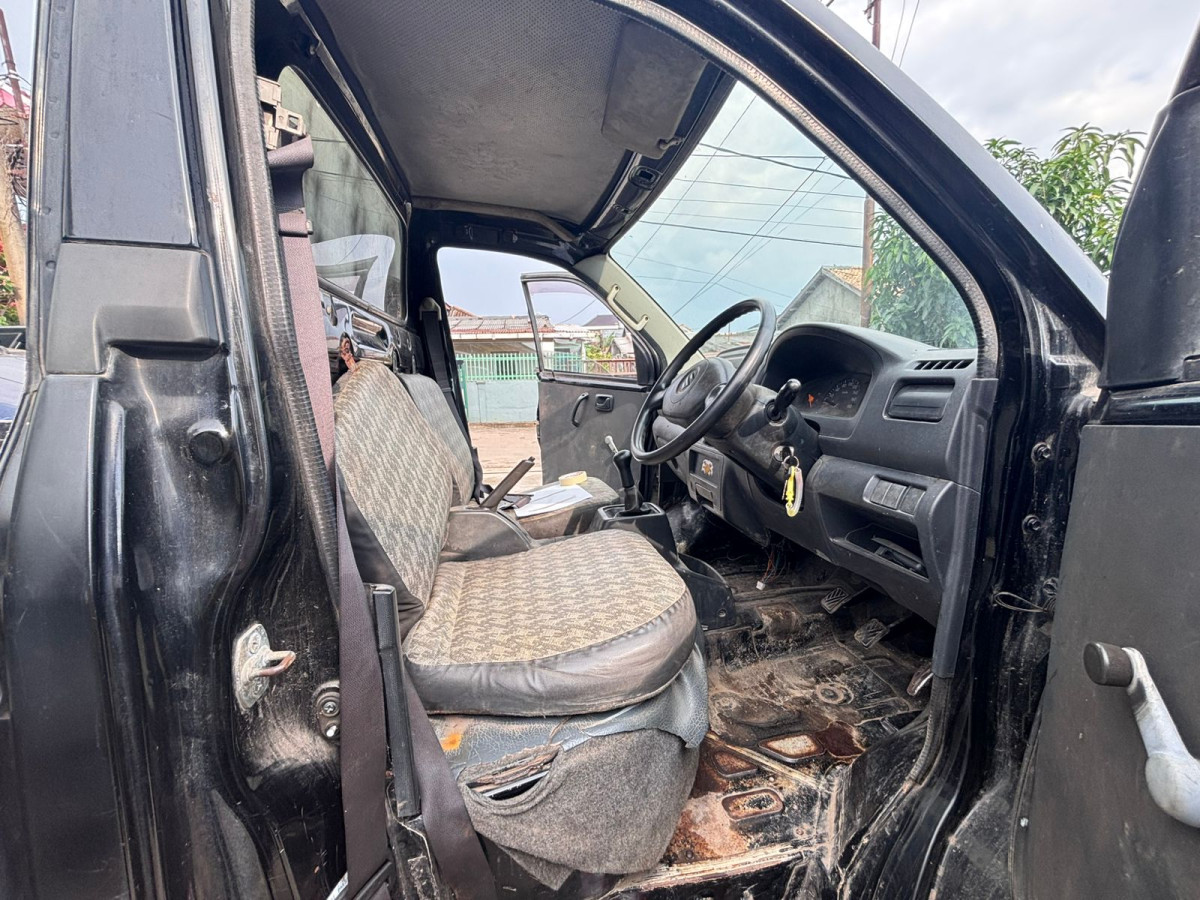 SUZUKI MEGA CARRY  PU