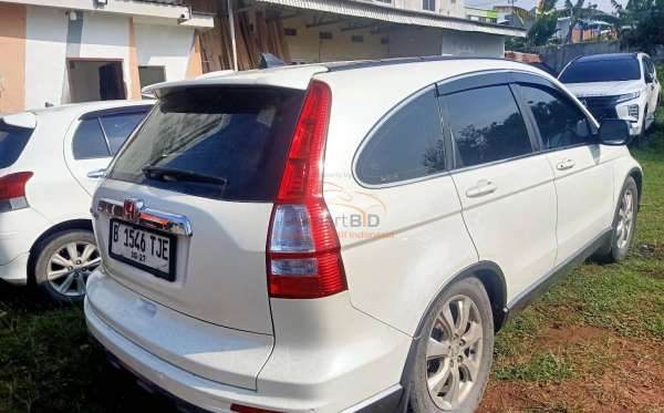 HONDA CR-V RE1 2WD 2.0 A/T
